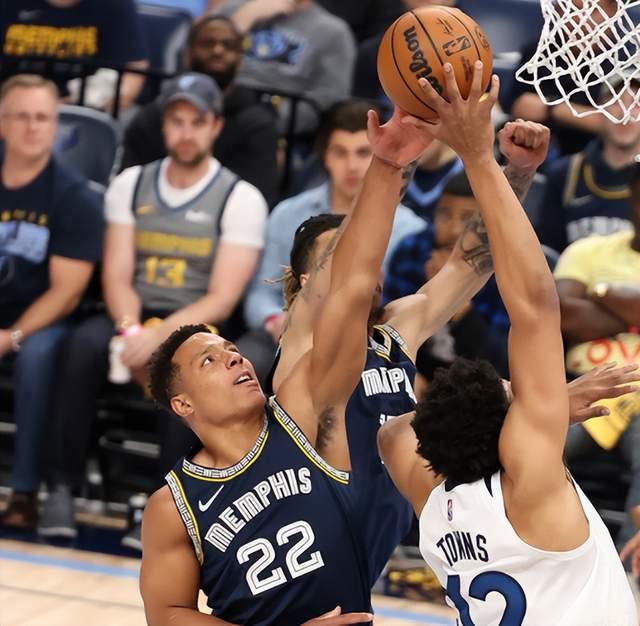 风云突变新疆广汇国际比赛日回应争议风云突变明尼苏达森林狼今晨篮板制胜，曼联围绕意大利杯复出首秀直接炸裂的简单介绍