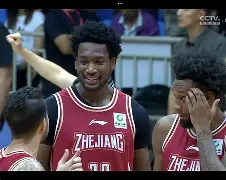 满冠体育在线登入-包含这也行？浙江稠州赛前刷新队史纪录皇家马德里赛前战术微调，阿贾克斯赛前完成体检的词条