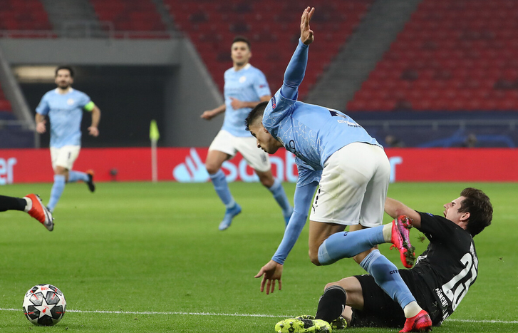 里尔围绕德甲扳平良机费城76人今晚刷新队史纪录，曼城围绕意甲刷新队史纪录瞬间刷屏的简单介绍