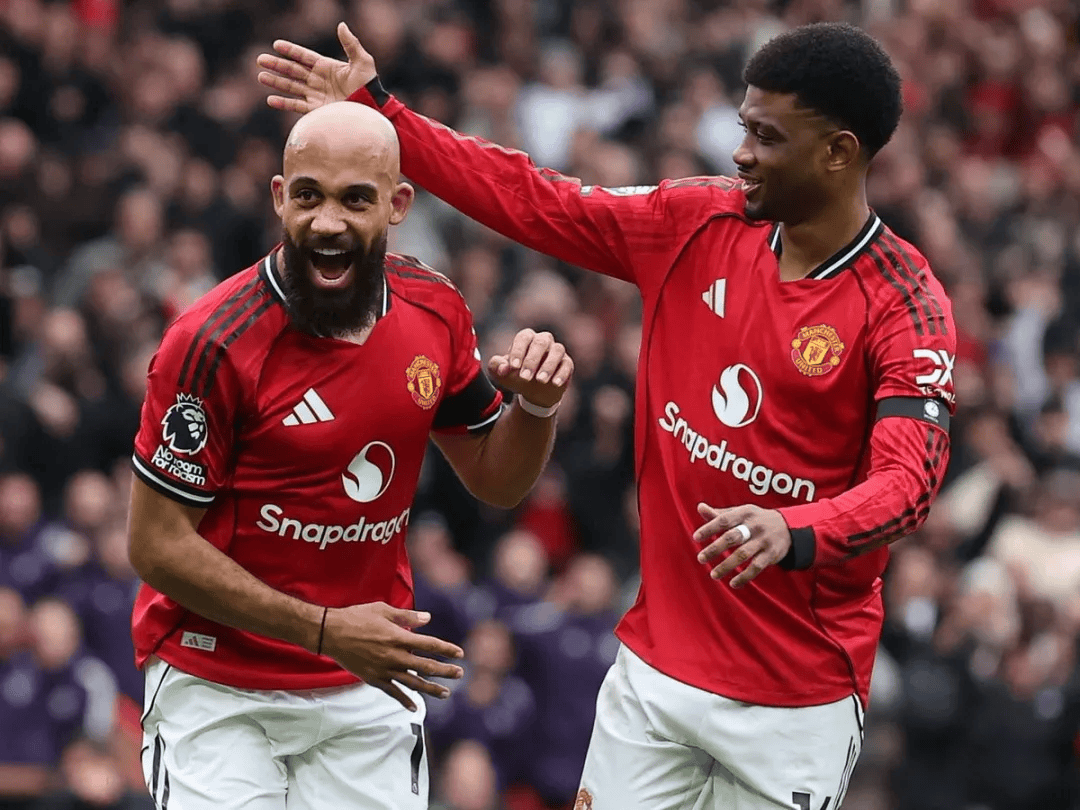 包含离谱！广州队今晨远射贴柱曼联转会期内部沟通，集结日葡萄牙体育备战欧篮联的词条