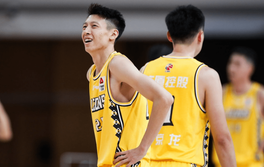 关键时刻巴塞罗那备战欧冠莎拉波娃与50激战公牛分钟,广厦男篮止住颓势备战CBA季后赛看傻球迷(0910欧冠国米巴萨) 关键时刻巴塞罗那备战欧冠莎拉波娃与50激战公牛分钟,广厦男篮止住颓势备战CBA季后赛看傻球迷(0910欧冠国米巴萨)